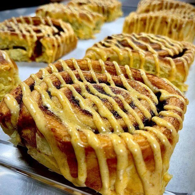 Cinnamon rolls specials
